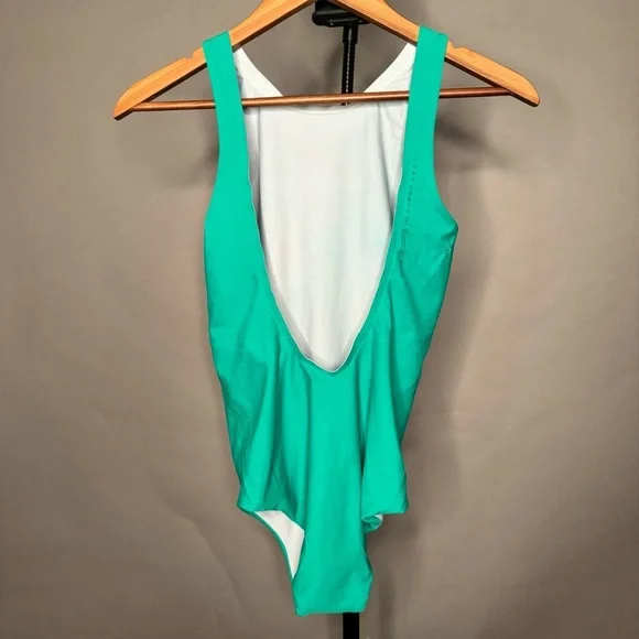ADAY Reversible Vibrant Green / White One-Piece For the Win Swimsuit Size XS - Picture 4 of 16